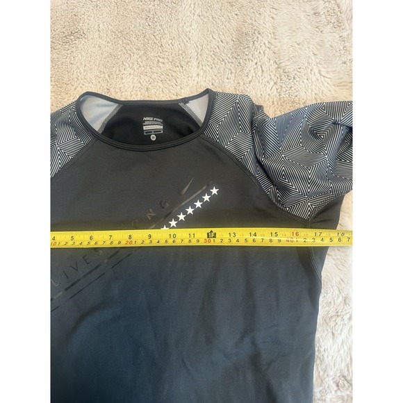 Nike Pro Women's Training Long Sleeve‎ Tee Pullover Thumb Holes Gray M - Picture 6 of 10